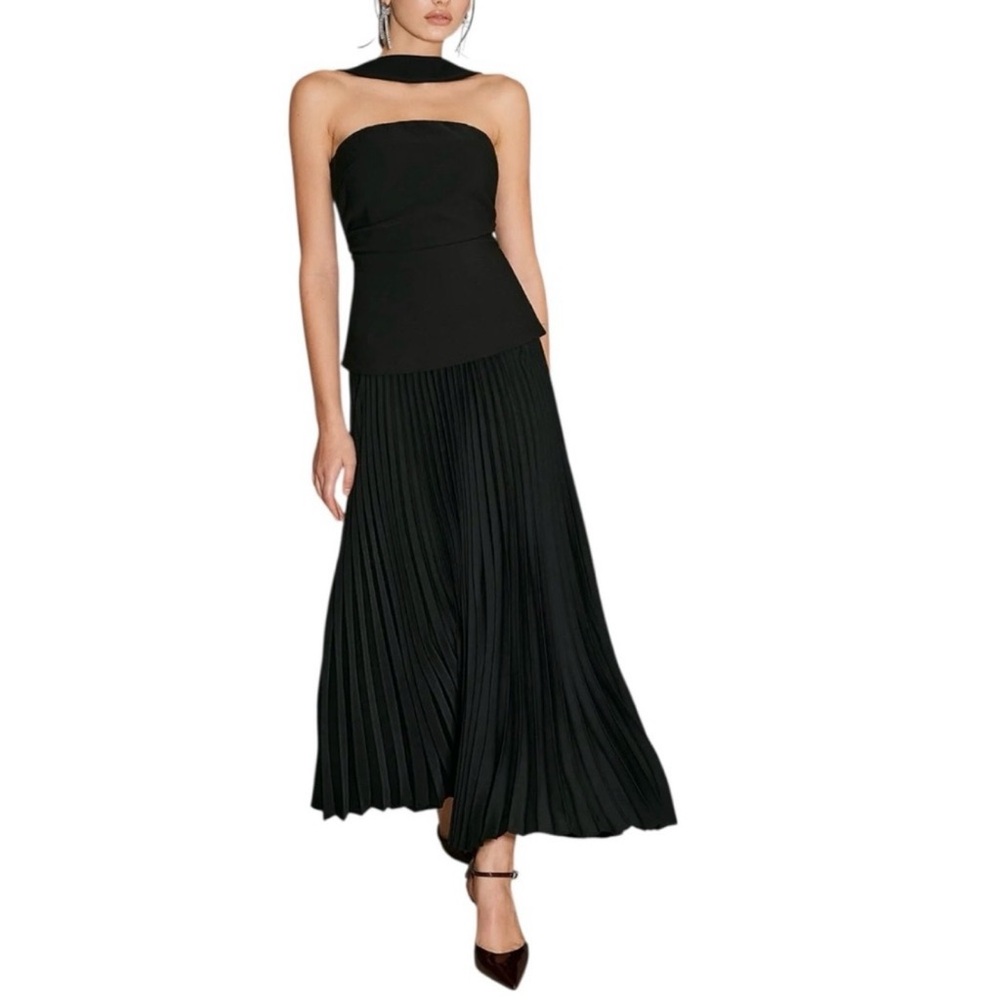 Commense Black Pleated Maxi Dress Small NWT Wedding Guest Evening Party - Picture 3 of 10